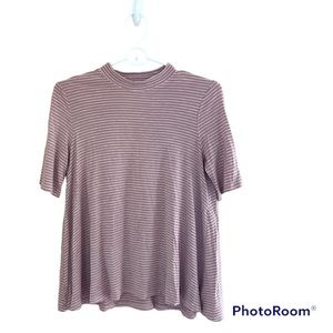 ◻️AMERICAN EAGLE: Women’s size XS, pink & white stripe short sleeve blouse◻️